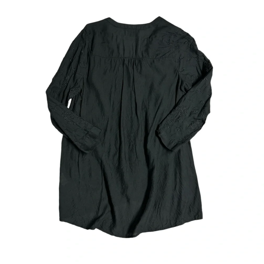 Lucky Brand embroidered pattern black top - Picture 2 of 3